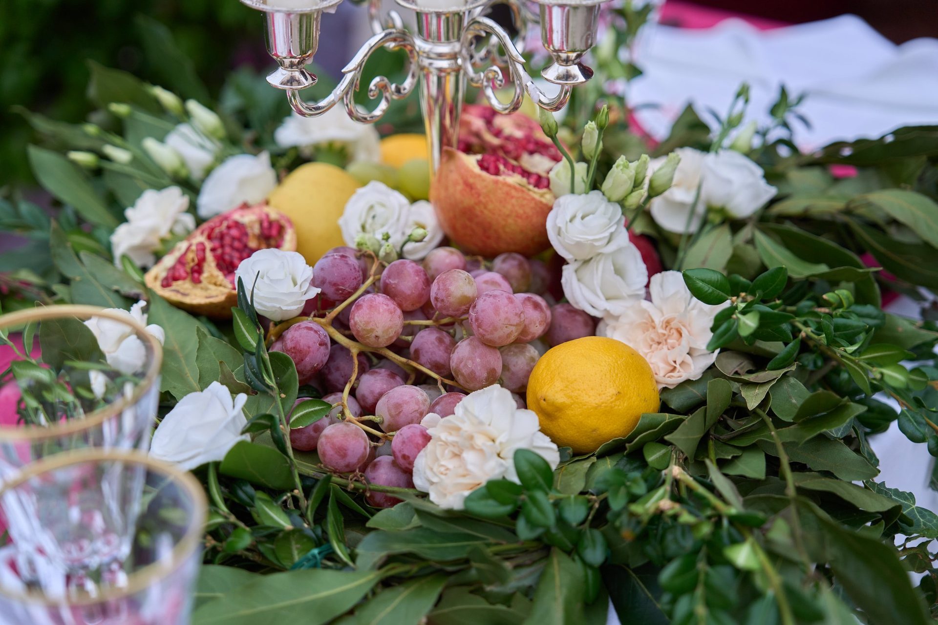 Centrotavola di frutta